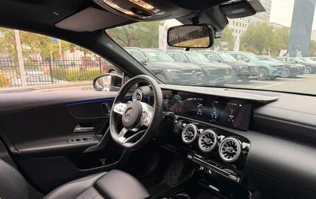 Mercedes-Benz A-Класс, 2021 год, 1 700 000 рублей, 5 фотография