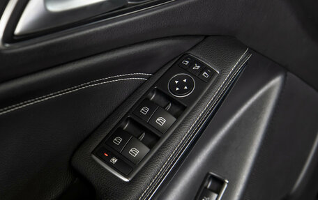 Mercedes-Benz GLA, 2016 год, 1 888 000 рублей, 15 фотография