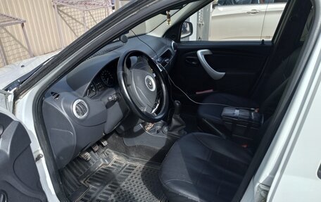 Renault Logan I, 2013 год, 450 000 рублей, 5 фотография