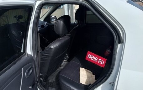 Renault Logan I, 2013 год, 450 000 рублей, 6 фотография