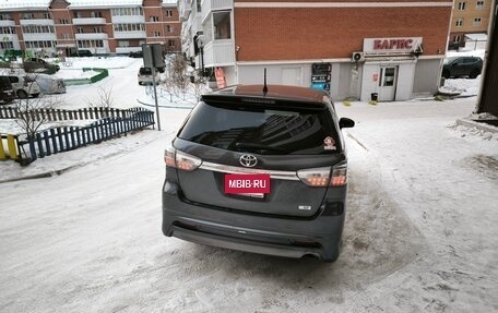 Toyota Wish II, 2012 год, 1 700 000 рублей, 3 фотография