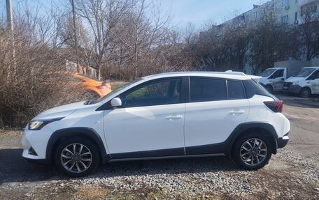 Toyota Yaris XP150 рестайлинг, 2021 год, 1 849 000 рублей, 3 фотография