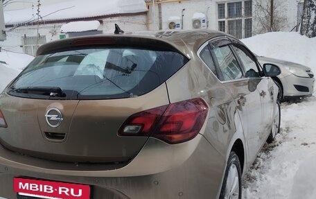 Opel Astra J, 2014 год, 950 000 рублей, 12 фотография