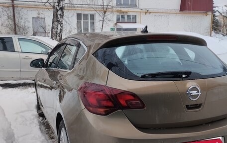Opel Astra J, 2014 год, 950 000 рублей, 8 фотография