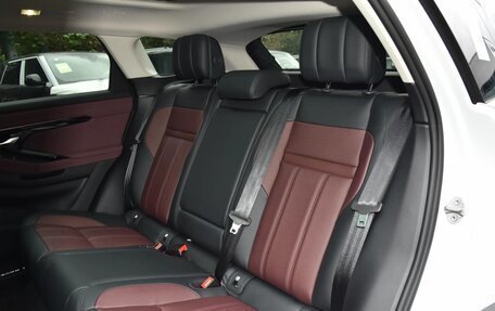 Land Rover Range Rover Evoque II, 2026 год, 6 100 000 рублей, 19 фотография