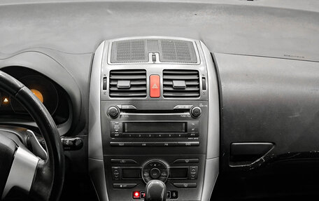 Toyota Auris II, 2007 год, 650 000 рублей, 18 фотография