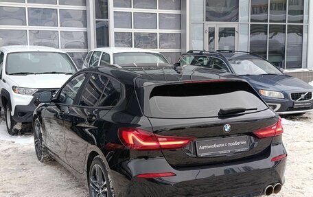 BMW 1 серия, 2020 год, 2 200 000 рублей, 6 фотография