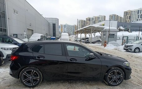 BMW 1 серия, 2020 год, 2 200 000 рублей, 10 фотография