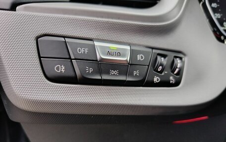 BMW 1 серия, 2020 год, 2 200 000 рублей, 18 фотография