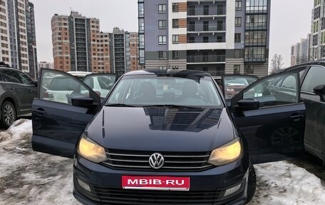 Volkswagen Polo VI (EU Market), 2017 год, 950 000 рублей, 1 фотография
