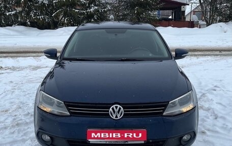 Volkswagen Jetta VI, 2011 год, 980 000 рублей, 1 фотография
