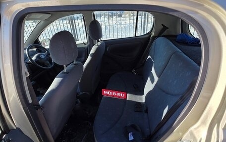 Toyota Vitz, 2002 год, 238 000 рублей, 26 фотография