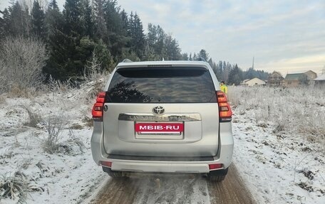 Toyota Land Cruiser Prado 150 рестайлинг 2, 2018 год, 4 750 000 рублей, 5 фотография