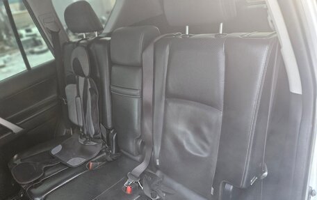 Toyota Land Cruiser Prado 150 рестайлинг 2, 2018 год, 4 750 000 рублей, 16 фотография