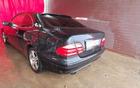 Mercedes-Benz CLK-Класс, 2000 год, 290 000 рублей, 5 фотография