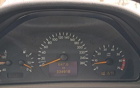 Mercedes-Benz CLK-Класс, 2000 год, 290 000 рублей, 9 фотография