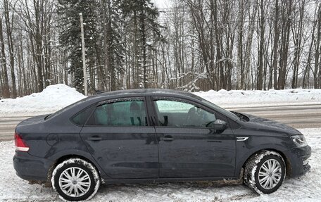 Volkswagen Polo VI (EU Market), 2018 год, 865 000 рублей, 3 фотография