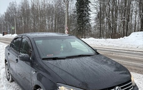 Volkswagen Polo VI (EU Market), 2018 год, 865 000 рублей, 2 фотография