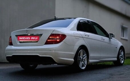 Mercedes-Benz C-Класс, 2012 год, 1 350 000 рублей, 18 фотография