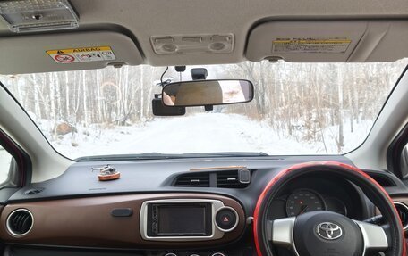 Toyota Vitz, 2013 год, 700 000 рублей, 9 фотография