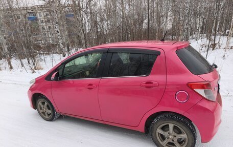 Toyota Vitz, 2013 год, 700 000 рублей, 17 фотография