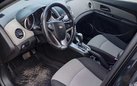 Chevrolet Cruze II, 2013 год, 850 000 рублей, 10 фотография