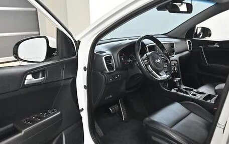 KIA Sportage IV рестайлинг, 2021 год, 2 000 000 рублей, 7 фотография