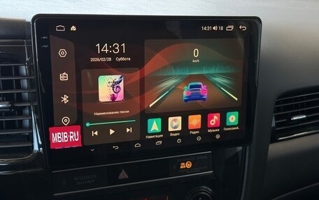 Mitsubishi Outlander III рестайлинг 3, 2019 год, 1 890 000 рублей, 18 фотография