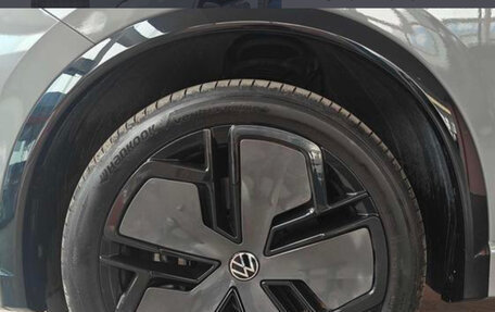 Volkswagen Tiguan, 2025 год, 4 660 000 рублей, 7 фотография