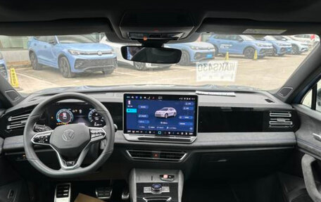 Volkswagen Tiguan, 2025 год, 4 660 000 рублей, 9 фотография