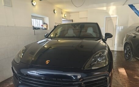 Porsche Cayenne III, 2021 год, 8 900 000 рублей, 2 фотография