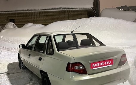 Daewoo Nexia I рестайлинг, 2012 год, 125 000 рублей, 3 фотография