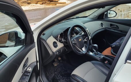 Chevrolet Cruze II, 2013 год, 750 000 рублей, 7 фотография