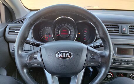 KIA Rio III рестайлинг, 2013 год, 750 000 рублей, 10 фотография