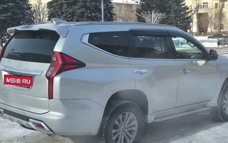 Mitsubishi Pajero Sport III рестайлинг, 2022 год, 4 300 000 рублей, 6 фотография