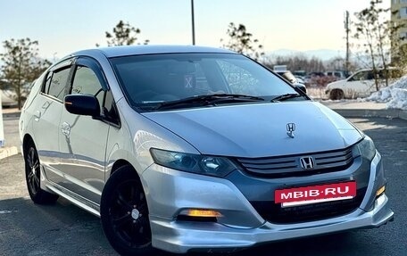 Honda Insight II рестайлинг, 2009 год, 630 000 рублей, 2 фотография