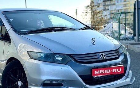 Honda Insight II рестайлинг, 2009 год, 630 000 рублей, 3 фотография
