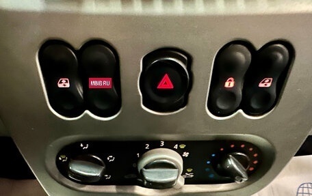 Renault Sandero I, 2011 год, 390 000 рублей, 12 фотография