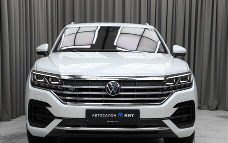 Volkswagen Touareg III, 2022 год, 6 900 000 рублей, 2 фотография