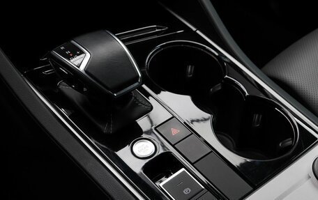 Volkswagen Touareg III, 2022 год, 6 900 000 рублей, 18 фотография