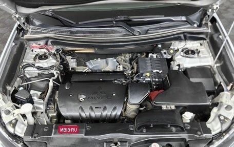 Mitsubishi Outlander III рестайлинг 3, 2019 год, 2 493 000 рублей, 11 фотография