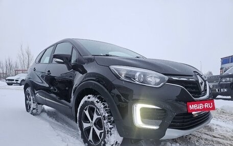 Renault Kaptur I рестайлинг, 2021 год, 1 670 000 рублей, 3 фотография