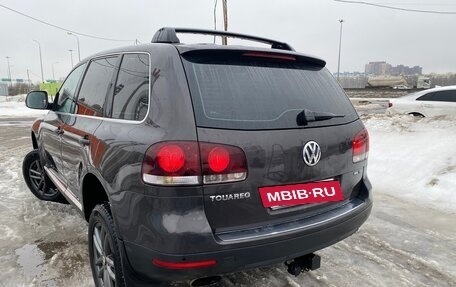 Volkswagen Touareg III, 2008 год, 1 550 000 рублей, 2 фотография