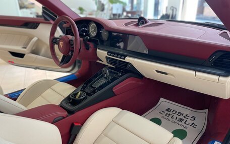 Porsche 911, 2022 год, 23 500 000 рублей, 10 фотография