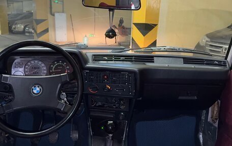 BMW 3 серия, 1981 год, 620 000 рублей, 9 фотография