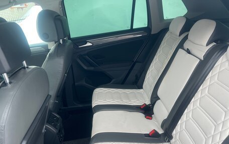 Volkswagen Tiguan II, 2019 год, 2 300 000 рублей, 6 фотография