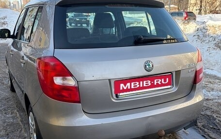 Skoda Fabia II, 2011 год, 700 000 рублей, 3 фотография