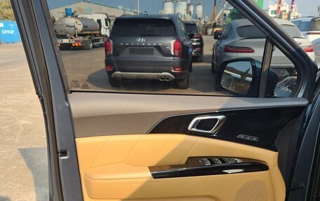 KIA Carnival, 2021 год, 5 400 000 рублей, 29 фотография