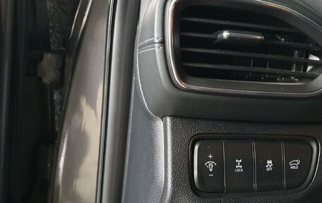 Hyundai Santa Fe IV, 2018 год, 2 800 000 рублей, 11 фотография