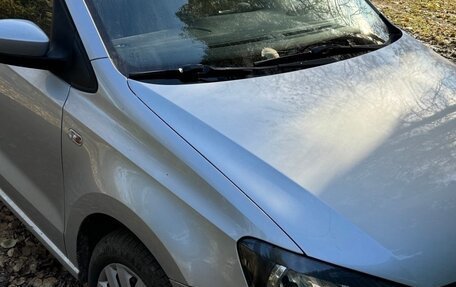 Volkswagen Polo VI (EU Market), 2011 год, 700 000 рублей, 6 фотография